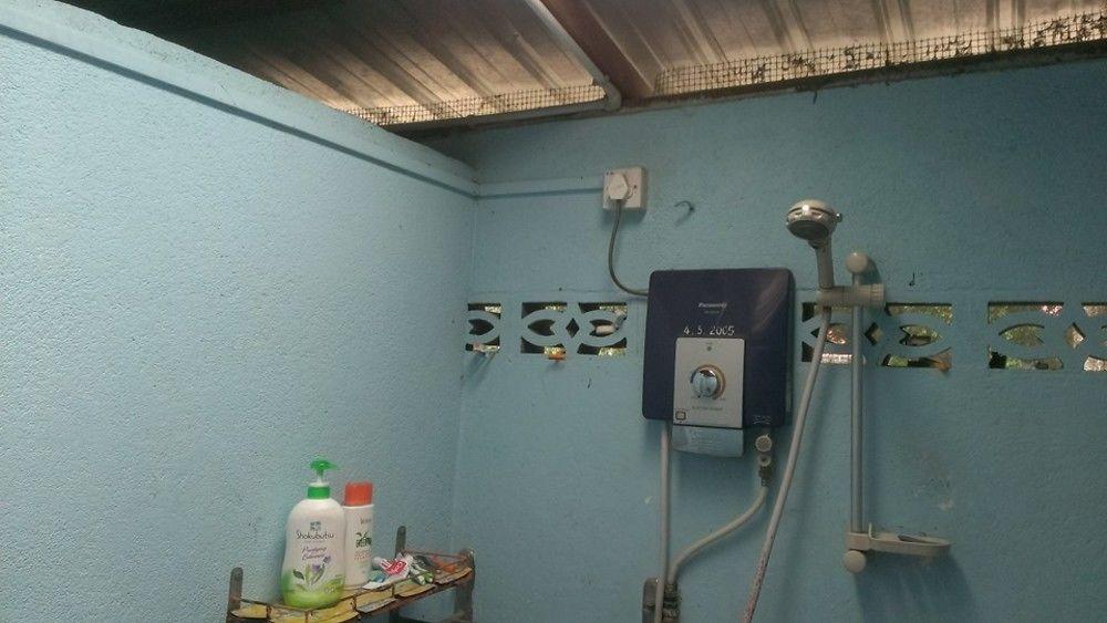 Homestay Bukit Gantang Hotel タイピン エクステリア 写真